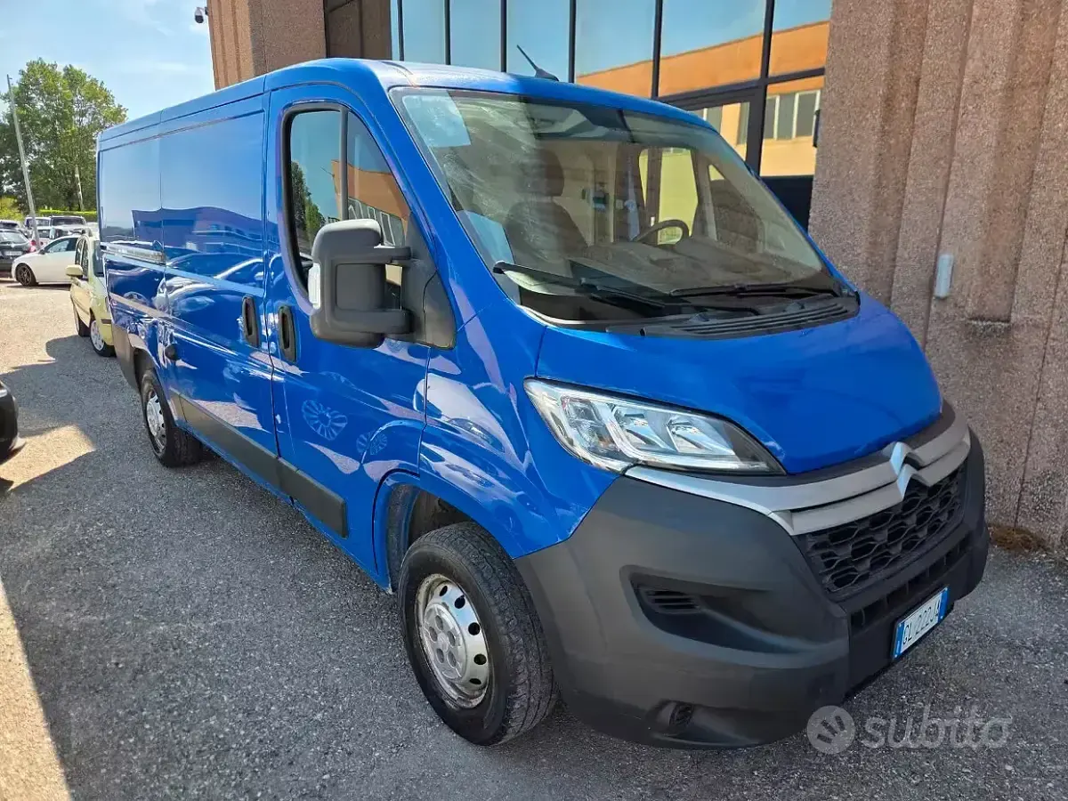 Usata Citroën Jumper 140 CV (102 kW) 2022 Bluazzurro Monovolume