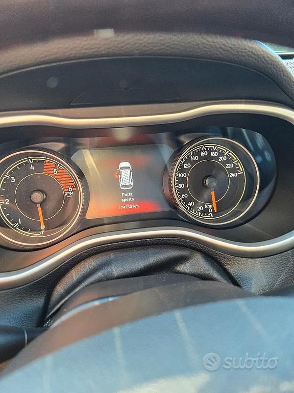 Usata Jeep Cherokee Overland 200 CV (147 kW) 2016 Grigio SUV