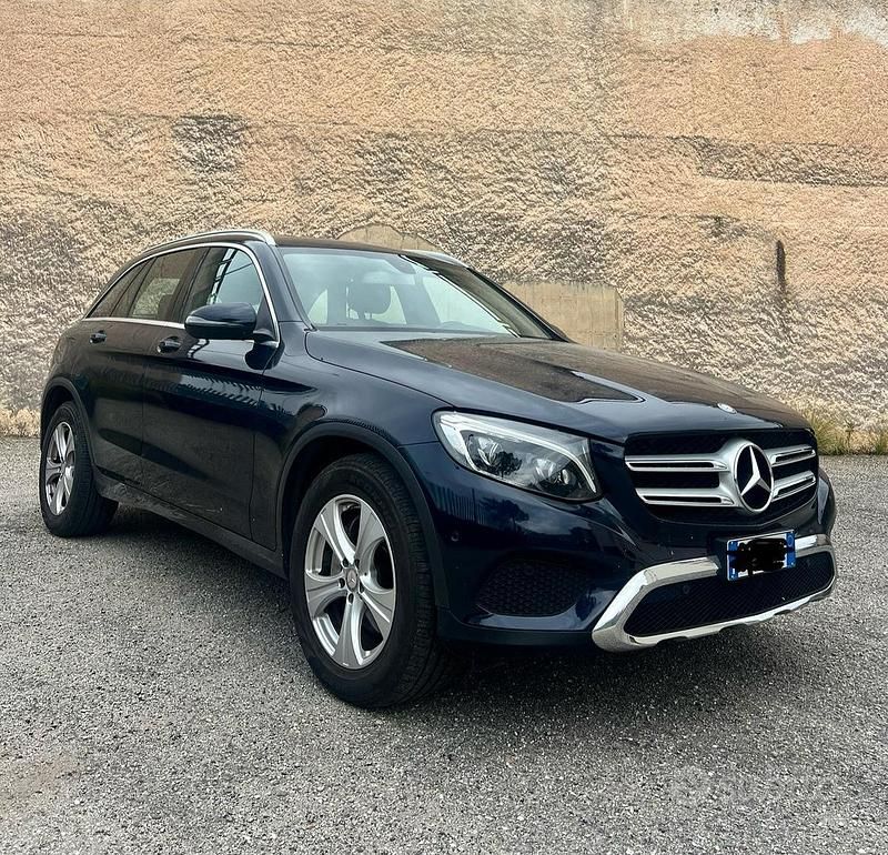 Usata Mercedes GLC220 170 CV (125 kW) 2016 Blu SUV