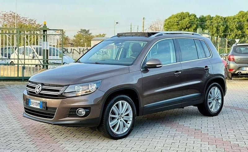 Marrone Usata 2012 VW Tiguan Sport SUV | 10.900 € (Buon prezzo) - Immagine 1/4