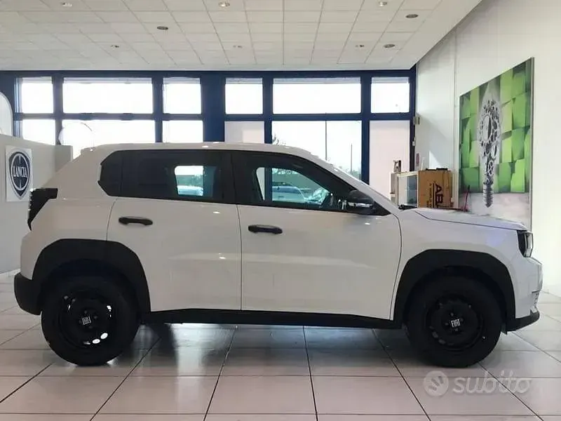 Nuova Fiat Grande Panda Pop 101 CV (74 kW) 2026 Bianco Utilitaria