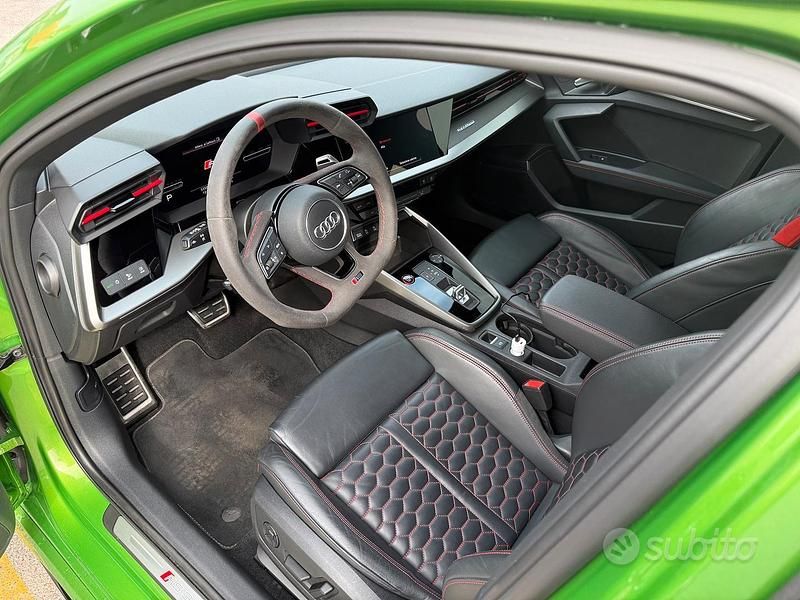 Usata Audi RS3 400 CV (294 kW) 2024 Verde Berlina