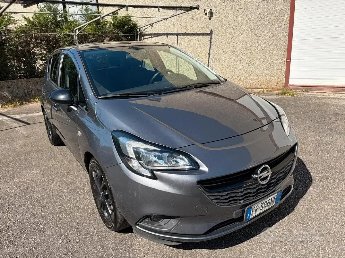 Usata Opel Corsa 75 CV (55 kW) 2018 Grigio Utilitaria