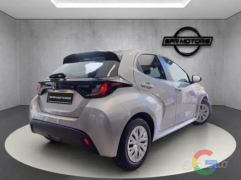 Usata Toyota Yaris Hybrid Business Edition 116 CV (85 kW) 2022 Other Berlina