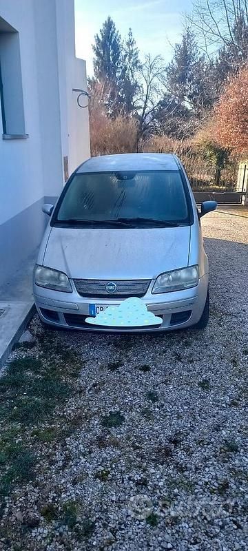 Usata Fiat Idea 2006 Grigio Monovolume