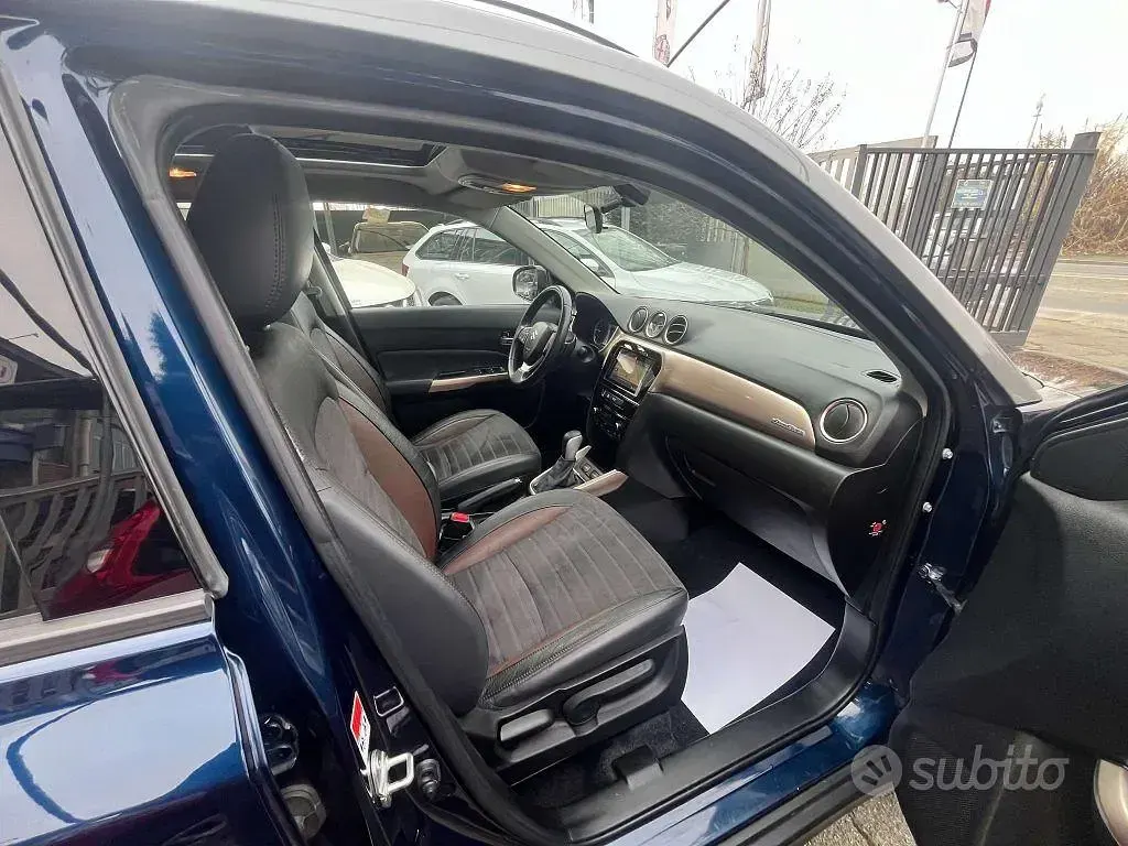 Usata Suzuki Vitara 120 CV (88 kW) 2018 Blu/azzurro SUV