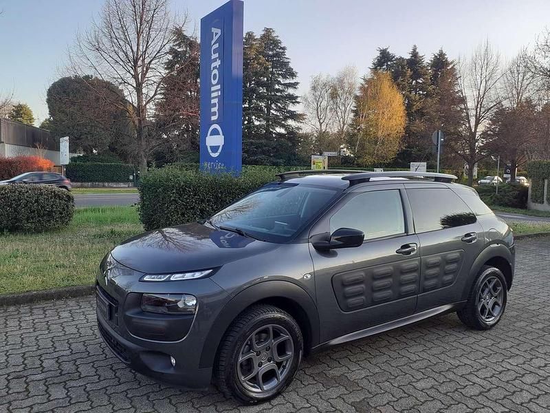 Usata Citroën C4 Shine 82 CV (60 kW) 2017 Grigio Berlina