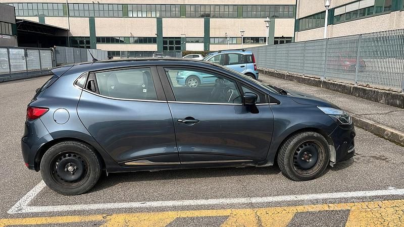 Usata Renault Clio IV 75 CV (55 kW) 2017 Berlina