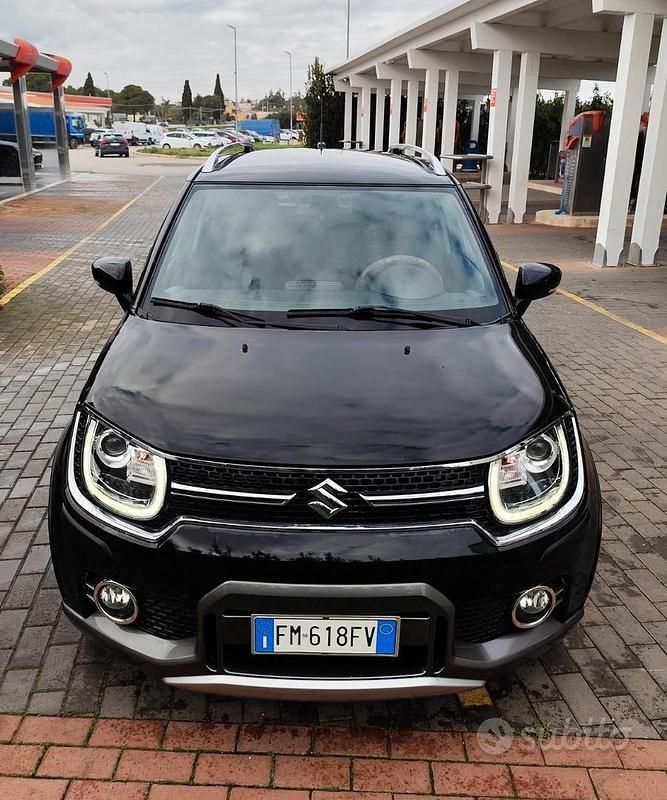Second-hand Suzuki Ignis 90 CP (66 kW) 2018 Negru SUV