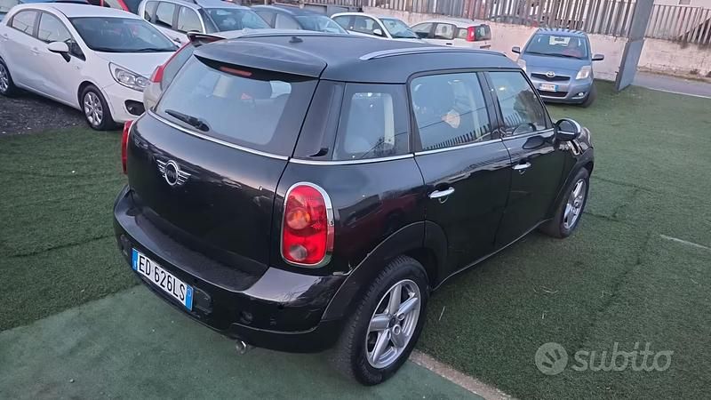 Usata Mini Countryman 90 CV (66 kW) 2011 Nero SUV