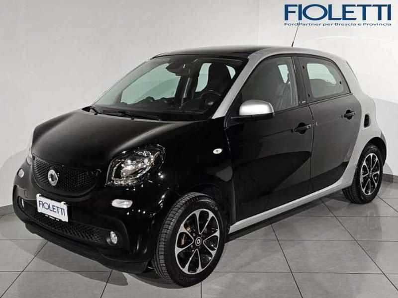 Nero Usata 2017 Smart ForFour Passion Utilitaria | 13.250 € (Buon prezzo) - Immagine 1/4