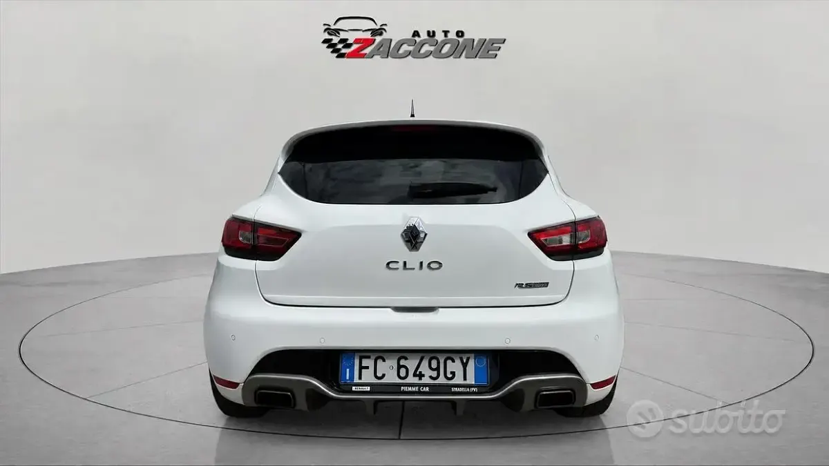 Usata Renault Clio IV Trophy 220 CV (161 kW) 2016 Bianco Berlina