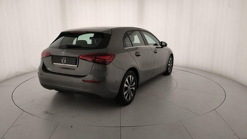 Usata Mercedes A180 Executive 116 CV (85 kW) 2023 Grigio Berlina