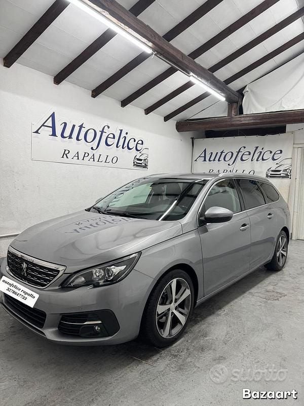 Usata Peugeot 308 GT-line 120 CV (88 kW) 2017 Grigio Station wagon