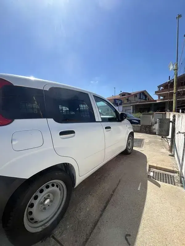 Usata Fiat Panda Easy 95 CV (69 kW) 2016 Bianco Utilitaria