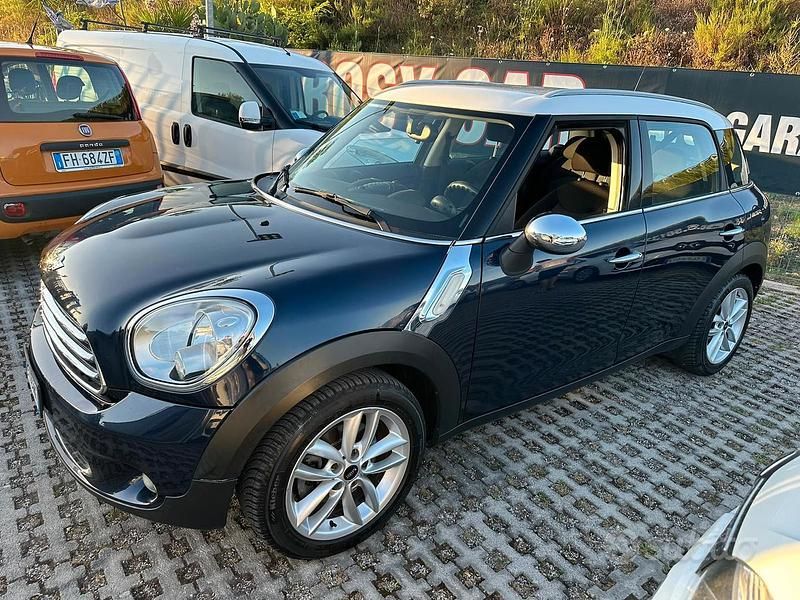Usata Mini Cooper 122 CV (89 kW) 2012 Blu Utilitaria