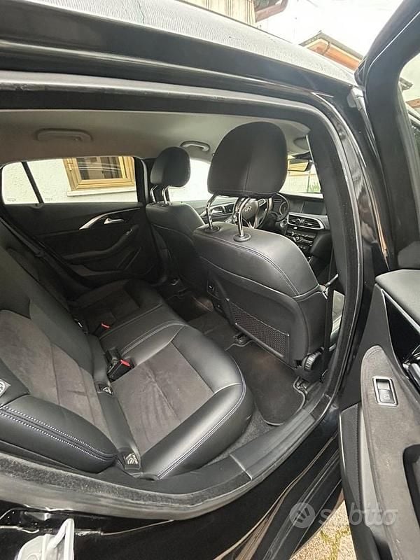 Usata Infiniti Q30 109 CV (80 kW) 2016 Nero Berlina