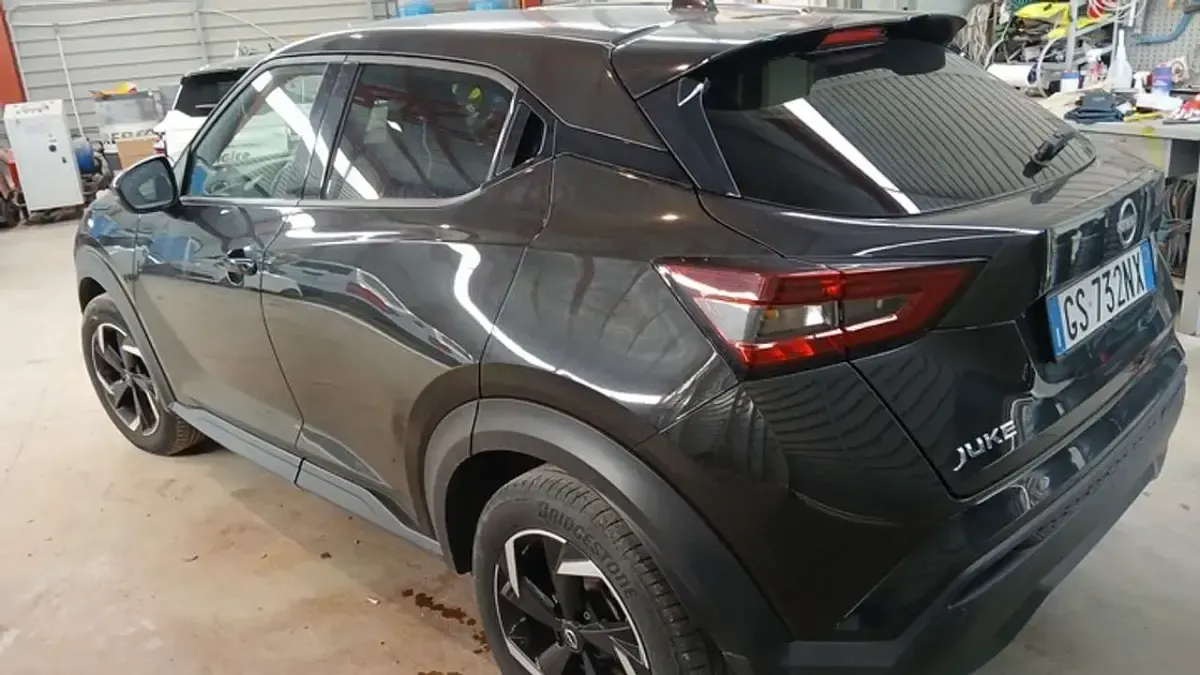 Usata Nissan Juke N-Connecta 114 CV (83 kW) 2023 Nero SUV