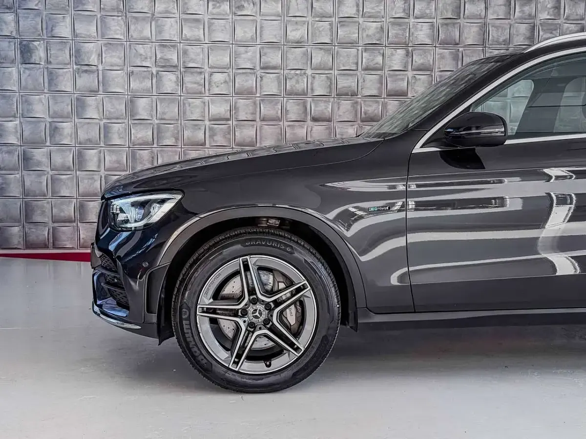 Usata Mercedes GLC300 Premium 211 CV (155 kW) 2021 Grigio SUV