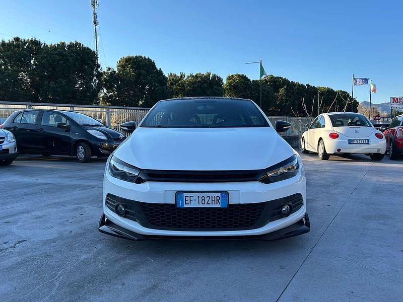 Usata VW Scirocco 160 CV (117 kW) 2010 Bianco Coupé