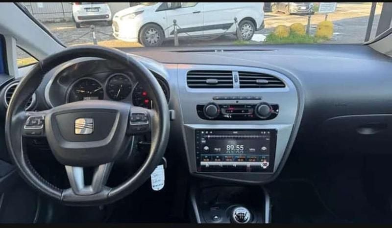 Usata Seat Leon Style 105 CV (77 kW) 2010 Utilitaria