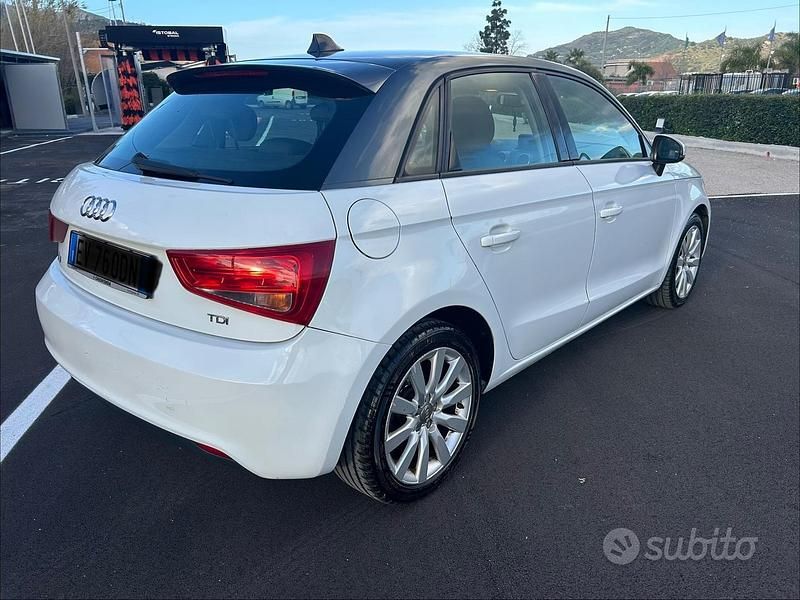 Usata Audi A1 Attraction 89 CV (65 kW) 2014 Bianco Utilitaria