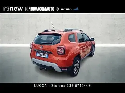 Usata Dacia Duster Prestige 101 CV (74 kW) 2021 Arancione SUV