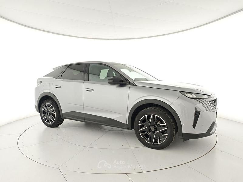 Usata Peugeot 3008 Allure 136 CV (100 kW) 2025 Argento SUV
