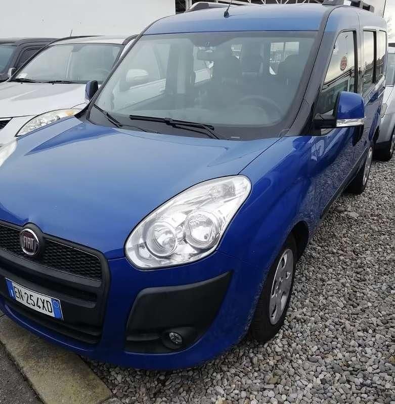 Usata Fiat Doblò Dynamic 105 CV (77 kW) 2012 Monovolume