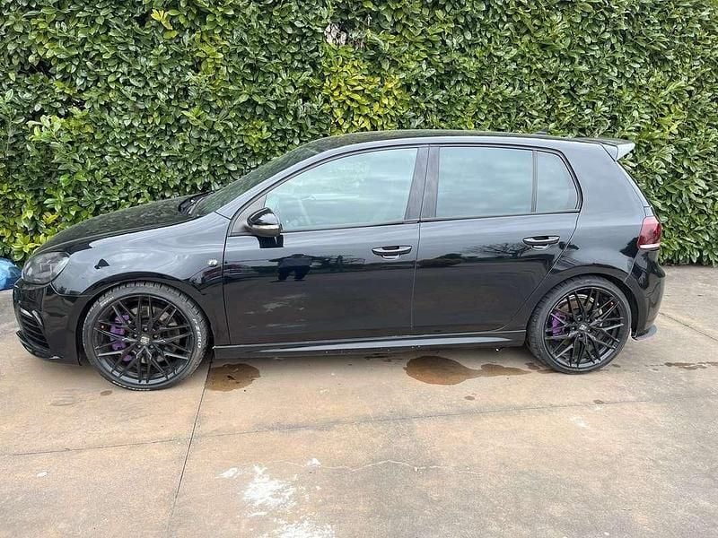 Usata VW Golf VI R 271 CV (199 kW) 2011 Utilitaria