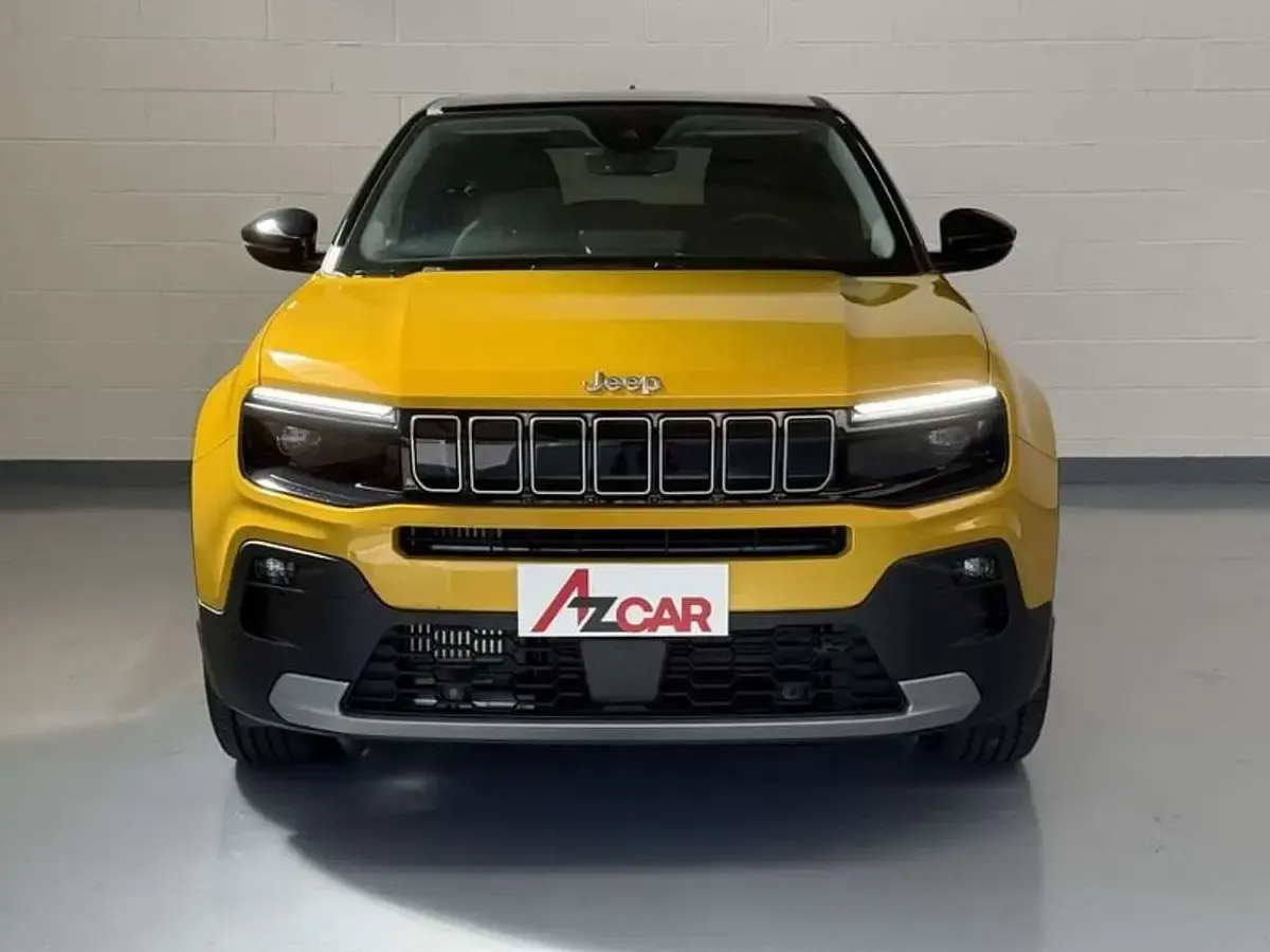 Nuova Jeep Avenger Summit 101 CV (74 kW) 2025 Bicolore tetto nero/body sun SUV