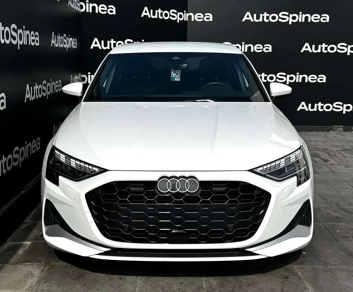 Usata Audi A3 Advanced Plus 150 CV (110 kW) 2025 Bianco Utilitaria