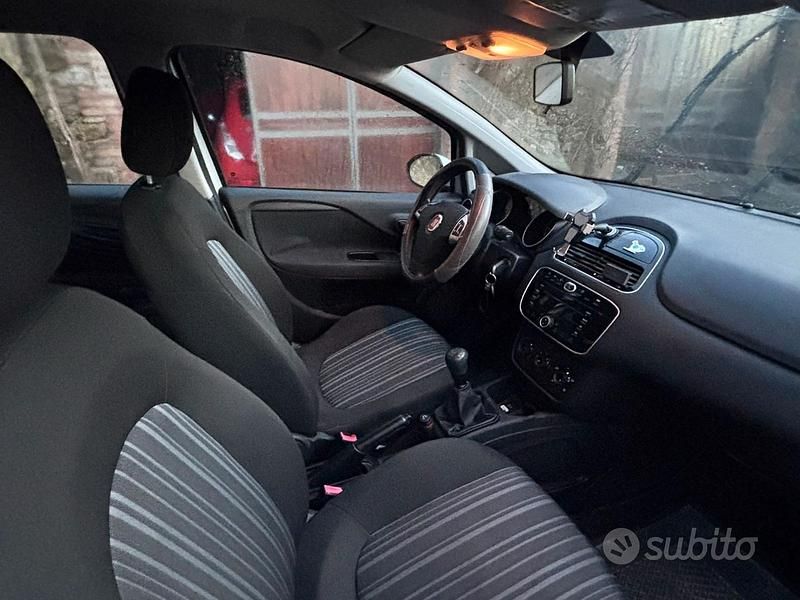 Usata Fiat Punto Evo S 75 CV (55 kW) 2011 Grigio Utilitaria