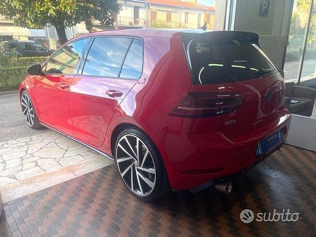 Usata VW Golf VII GTI 245 CV (180 kW) 2017 Rosso Berlina