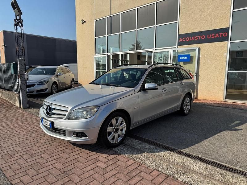 Gebraucht Mercedes C250 Avantgarde 204 PS (150 kW) 2011 Grau Kombi