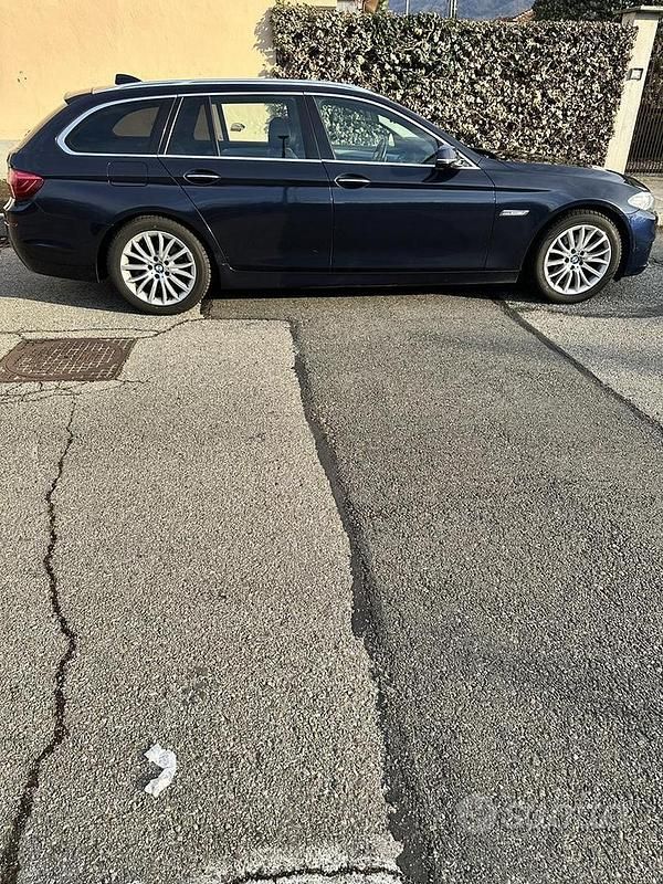 Usata BMW 520 184 CV (135 kW) 2014 Blu Station wagon