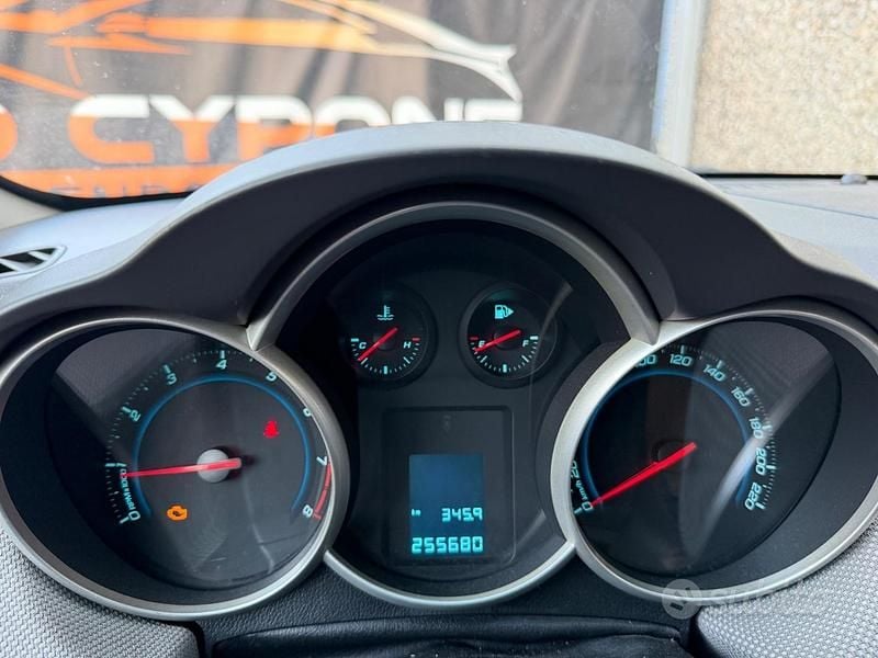 Usata Chevrolet Cruze 109 CV (80 kW) 2009 Marrone Berlina