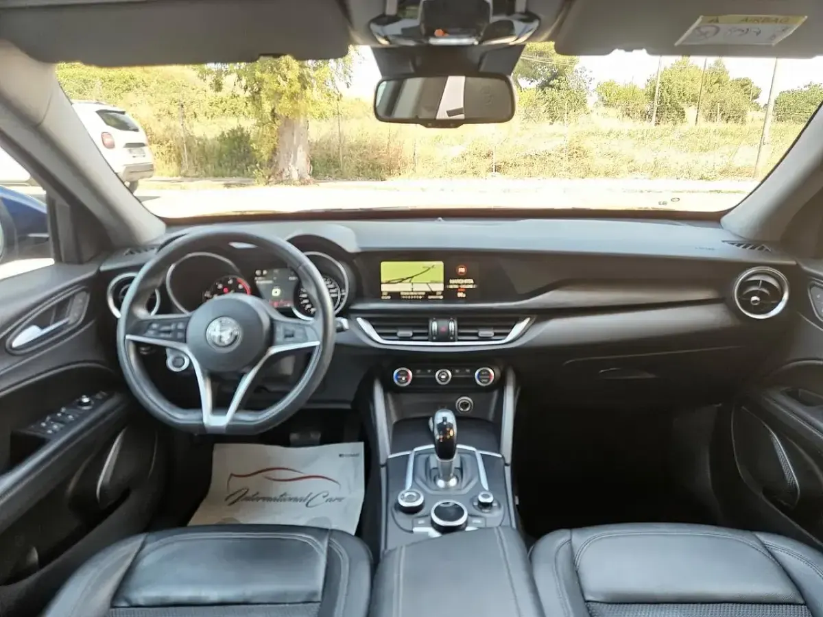 Usata Alfa Romeo Stelvio 210 CV (154 kW) 2018 Blu SUV
