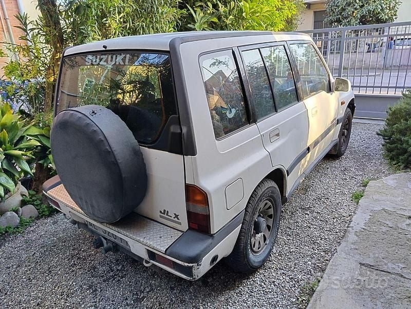 Usata Suzuki Vitara 1996 Bianco Station wagon