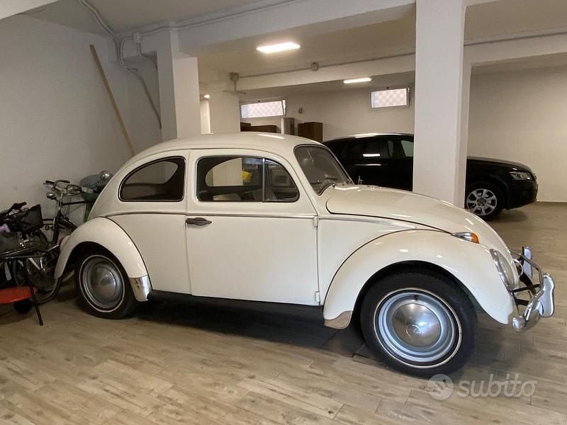 Usata VW Beetle 1960 Utilitaria