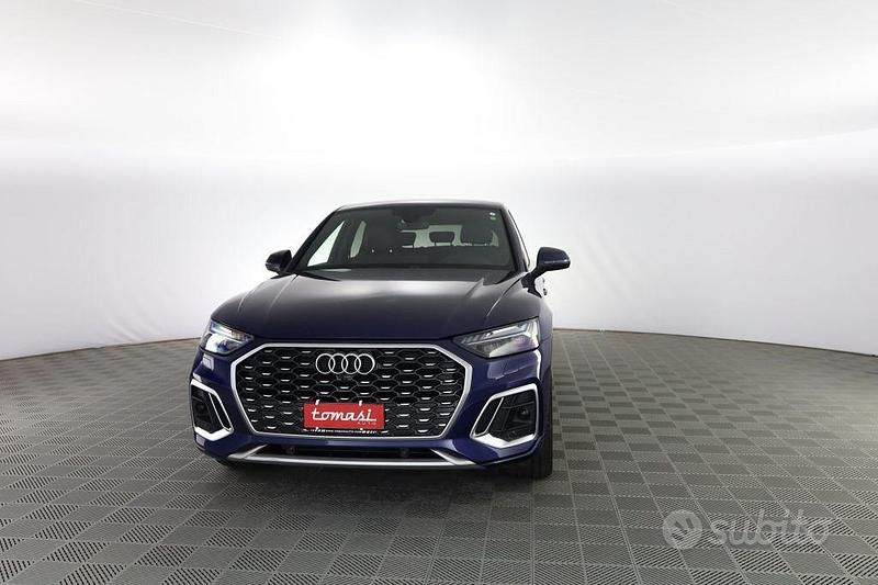 Blu Usata 2023 Audi Q5 Comfort SUV | 45.990 € (Cara) - Immagine 1/4