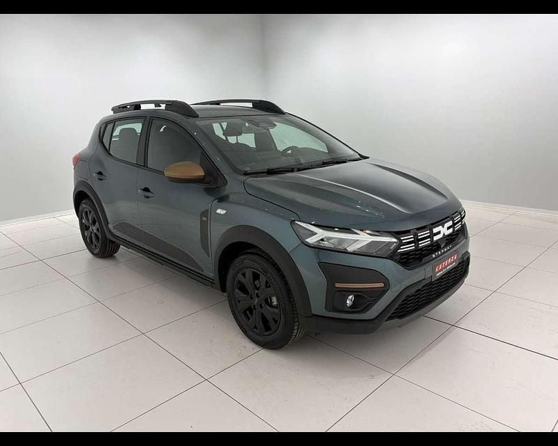 Nuova Dacia Sandero Extreme 101 CV (74 kW) 2026 Verde oxide Berlina