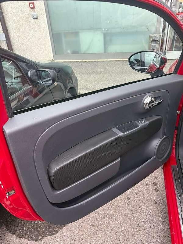 Begagnad Fiat 500C Lounge 101 HK (74 kW) 2012 Röd Cab