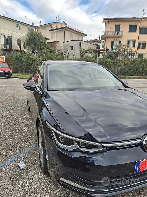 Usata VW Golf VIII Style 116 CV (85 kW) 2023 Nero Berlina