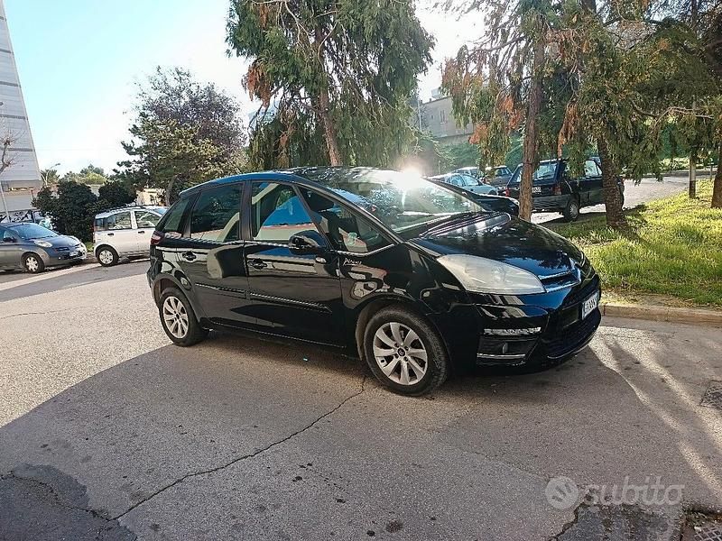 Occasion Citroën C4 110 ch (80 kW) 2011 Noir Monospace