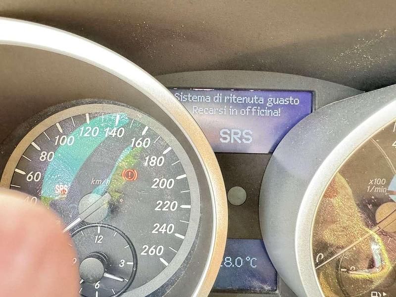 Usata Mercedes SLK200 192 CV (141 kW) 2005 Cabrio