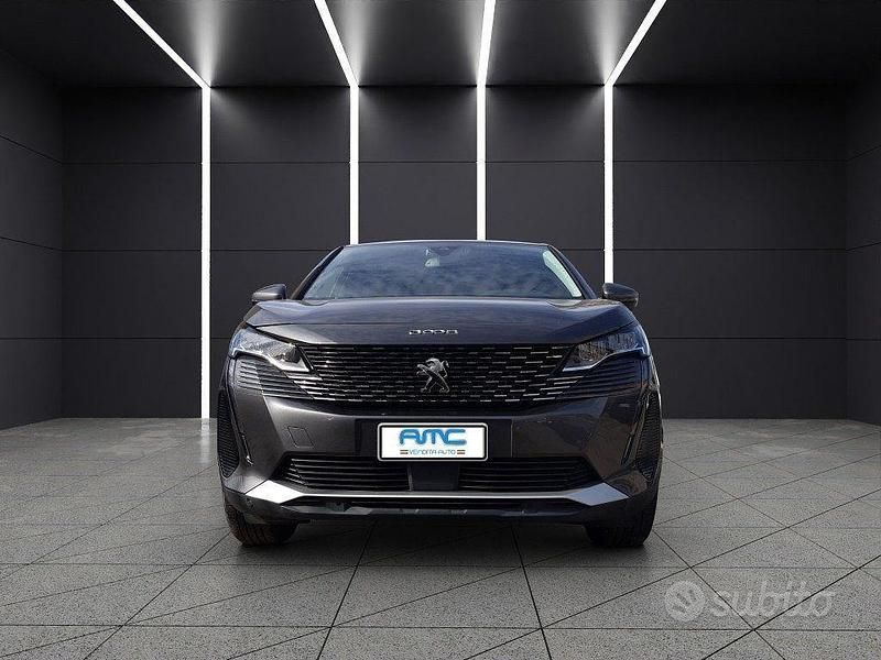 Usata Peugeot 3008 GT 131 CV (96 kW) 2021 Grigio SUV