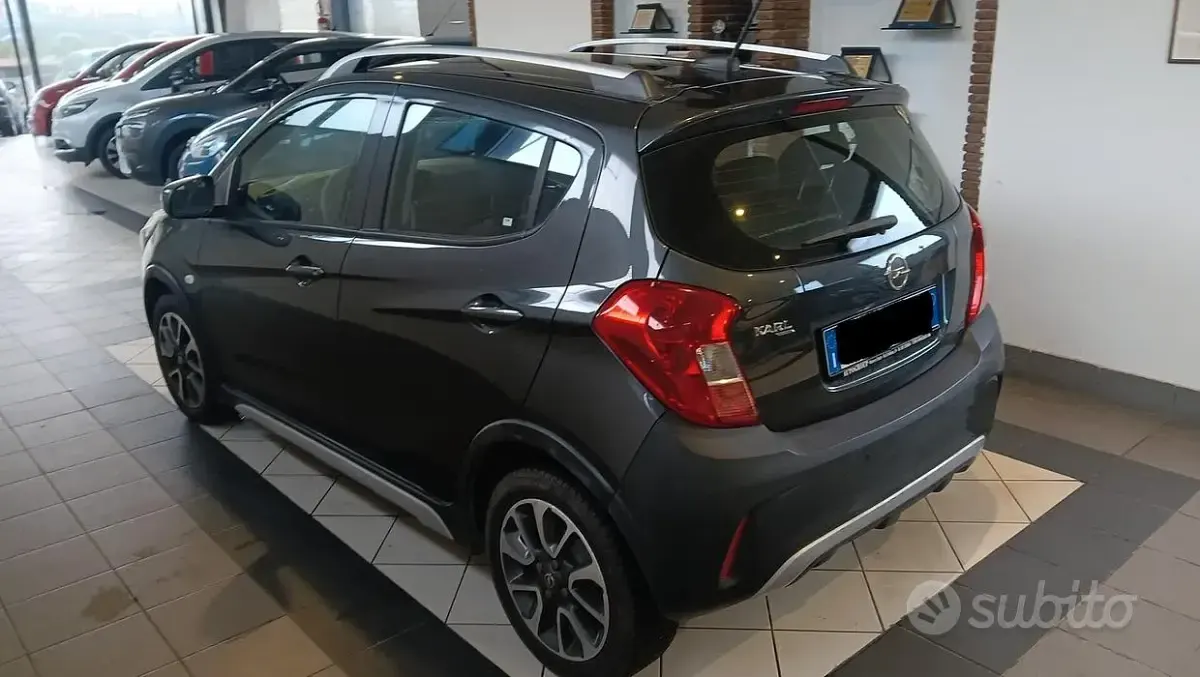 Usata Opel Karl Rocks 73 CV (53 kW) 2018 Grigio Utilitaria