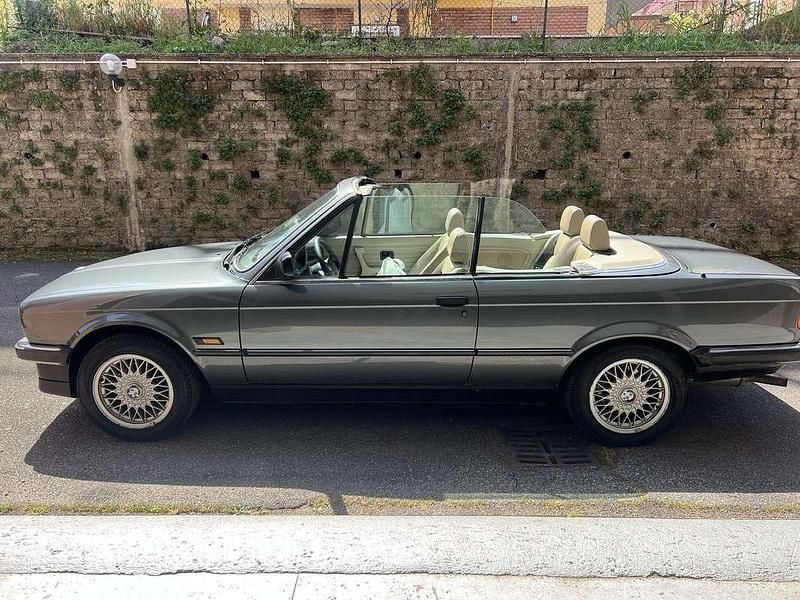 Usata BMW 320 Cabriolet 136 CV (100 kW) 1990 Cabrio