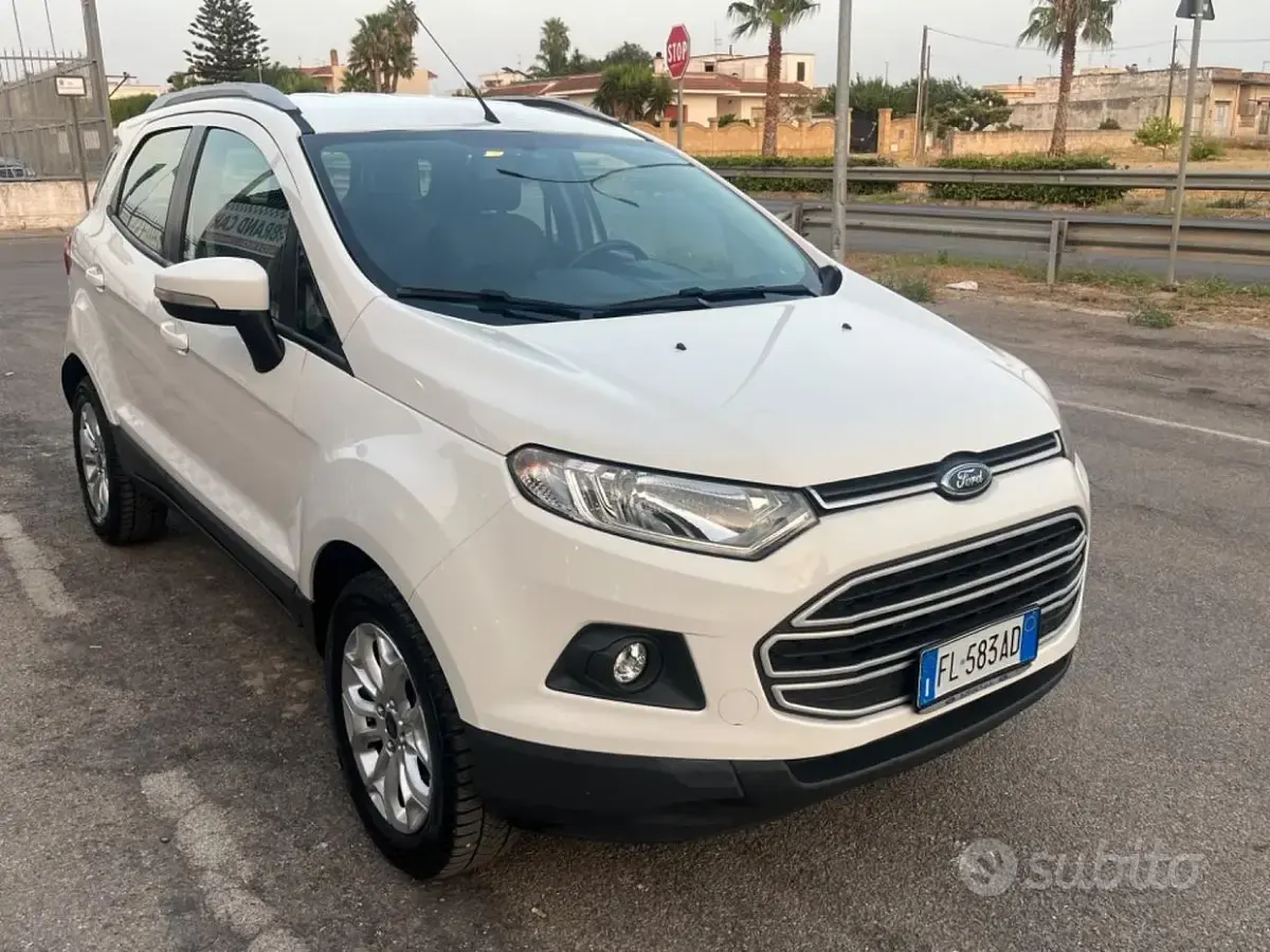 Usata Ford Ecosport Titanium 125 CV (91 kW) 2017 Bianco SUV